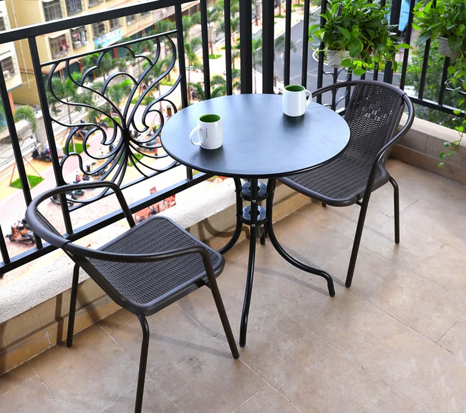 Столы и стулья для балкона – элегантные и практичные решения для небольшого простанства